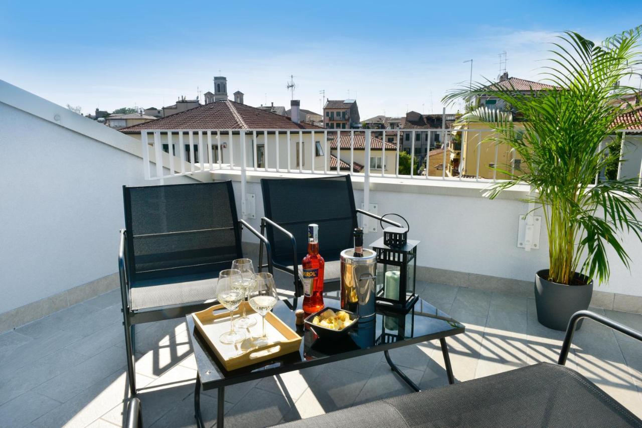 Residenza Emilia Apartment Padova Bagian luar foto