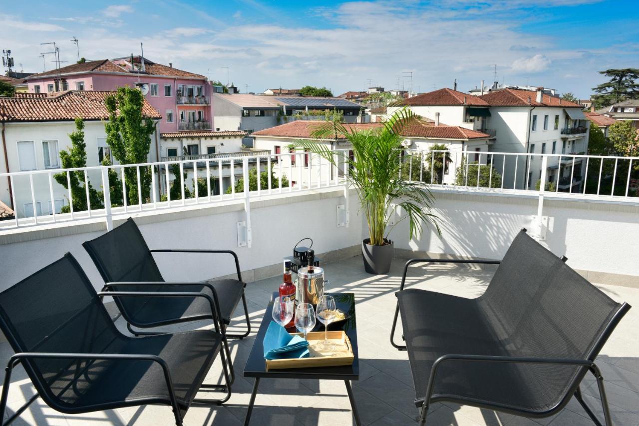 Residenza Emilia Apartment Padova Bagian luar foto