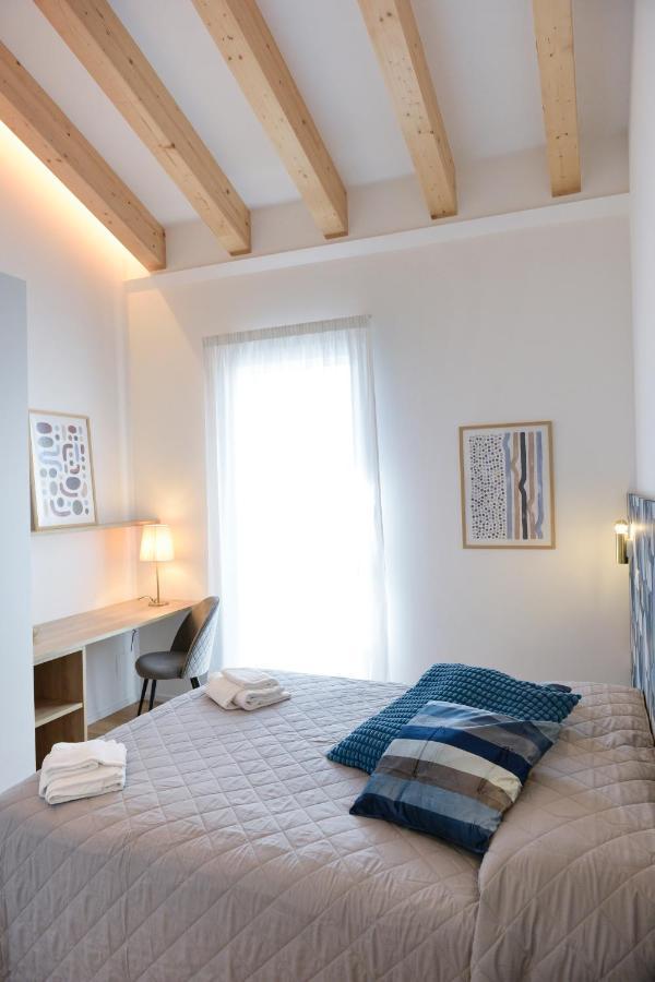 Residenza Emilia Apartment Padova Bagian luar foto